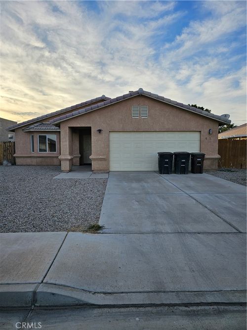 781 Aurora Way, Blythe, CA, 92225-1350 | Card Image