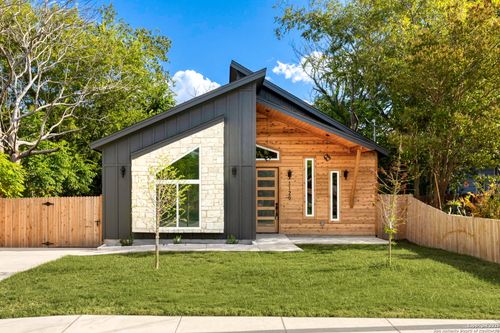 1126 Paso Hondo, San Antonio, TX, 78202-3035 | Card Image
