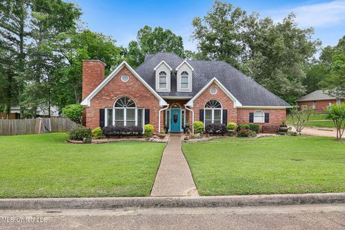 108 Kenbridge Ln, Madison, MS, 39110-8369 | Card Image