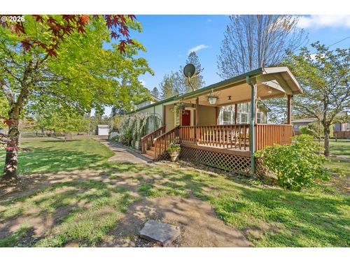 1342 Orchard Ln, Roseburg, OR, 97471-8717 | Card Image