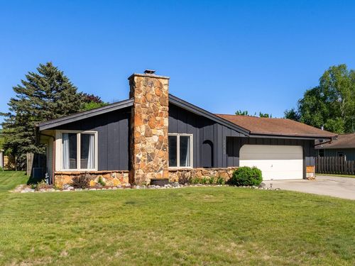 3919 Martin Lane, Two Rivers, WI, 54241 | Card Image