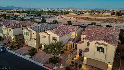 32 Lily Grove Rd, Las Vegas, NV, 89148-2905 | Card Image