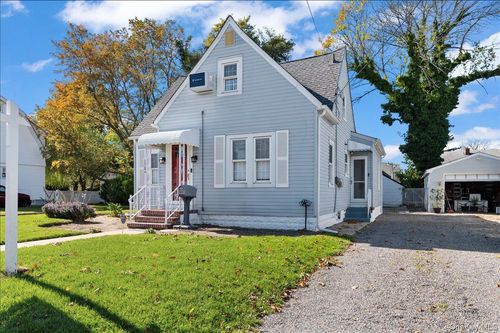 178 Washington St, Hempstead, NY, 11550-2533 | Card Image