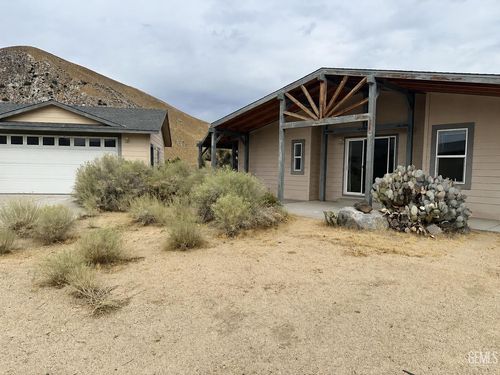 201 S Kelso Valley Rd, Weldon, CA, 93283-9506 | Card Image