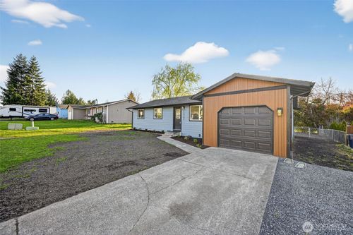 6628 66th Drive Ne, Marysville, WA, 98270 | Card Image