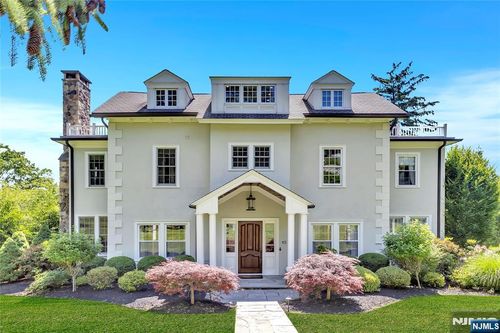 65 S Mountain Ave, Montclair, NJ, 07042-1735 | Card Image