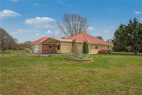 13535 Bill Sellers Rd, Fayetteville, AR, 72704-8668 | Card Image