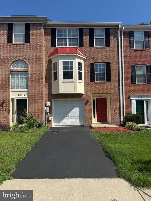 8216 Dellwood Ct, GLENARDEN, MD, 20706-1779 | Card Image