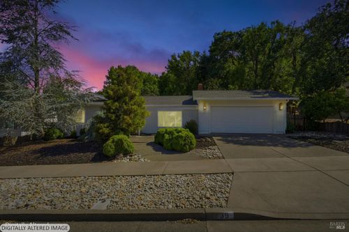 3739 Sleepy Hollow Dr, Santa Rosa, CA, 95404-1532 | Card Image