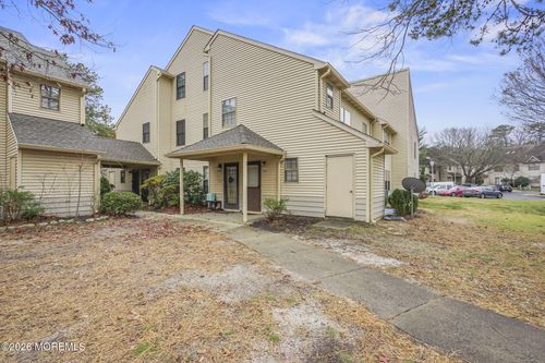 402 Daisy Ct, Jackson, NJ, 08527-2585 | Card Image