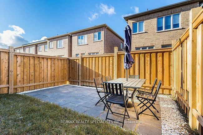 39 Adventura Rd, House attached with 4 bedrooms, 3 bathrooms and 1 parking in Brampton ON | Image 40