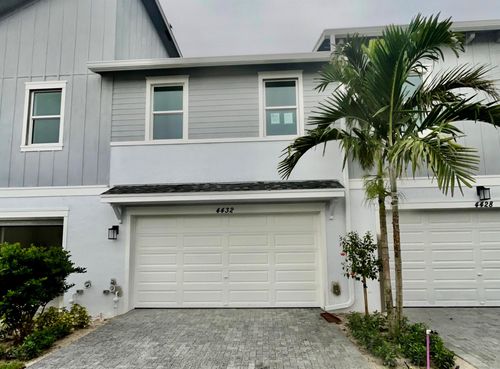 4432 Longwood Lake Sq, Westlake, FL, 33470-1030 | Card Image