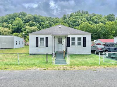 167 Bane Bottom Ave, House other with 3 bedrooms, 1 bathrooms and null parking in Cedar Bluff VA | Image 1