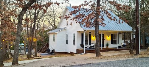 47 Wales Dr, Pottsboro, TX, 75076-4823 | Card Image