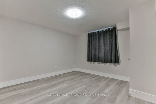 51 Elliot St, House other with 6 bedrooms, 3 bathrooms and 2 parking in Strathroy ON | Image 36