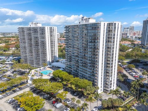apt-1427-3731 N Country Club Dr, Aventura, FL, 33180-1749 | Card Image