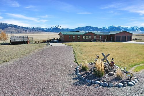 37 Staggers Ln S, Cameron, MT, 59720-9721 | Card Image