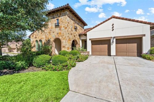 34 Woodglade Way, Tomball, TX, 77375-4766 | Card Image