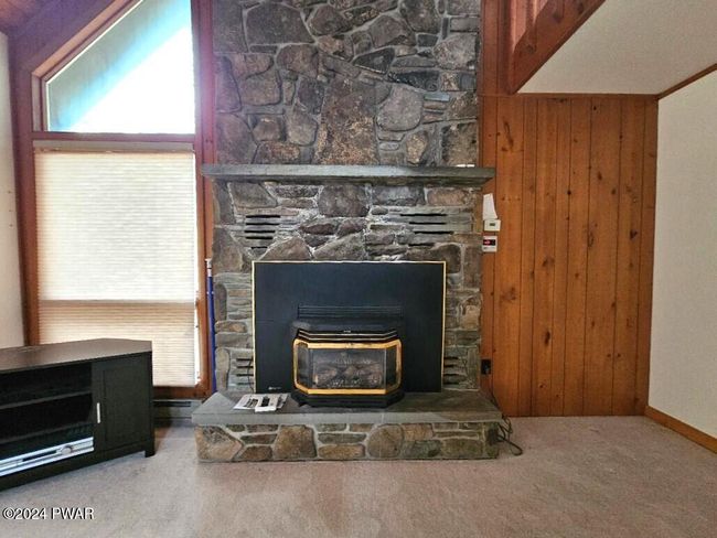 14a-fireplace living room | Image 18