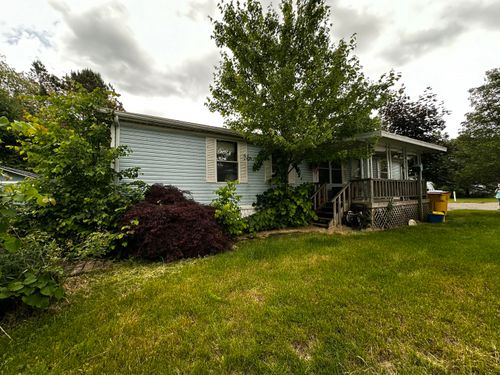 411 Aquaview Dr, Oxford, MI, 48371-6142 | Card Image
