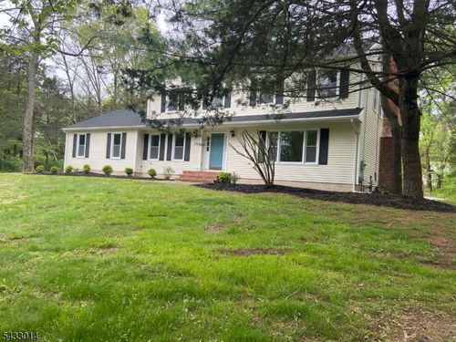 21 Berkshire Ct, Bedminster, NJ, 07921-2526 | Card Image