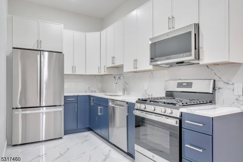 215-22 Bloomfield Ave, Paterson, NJ, 07503-2406 | Card Image