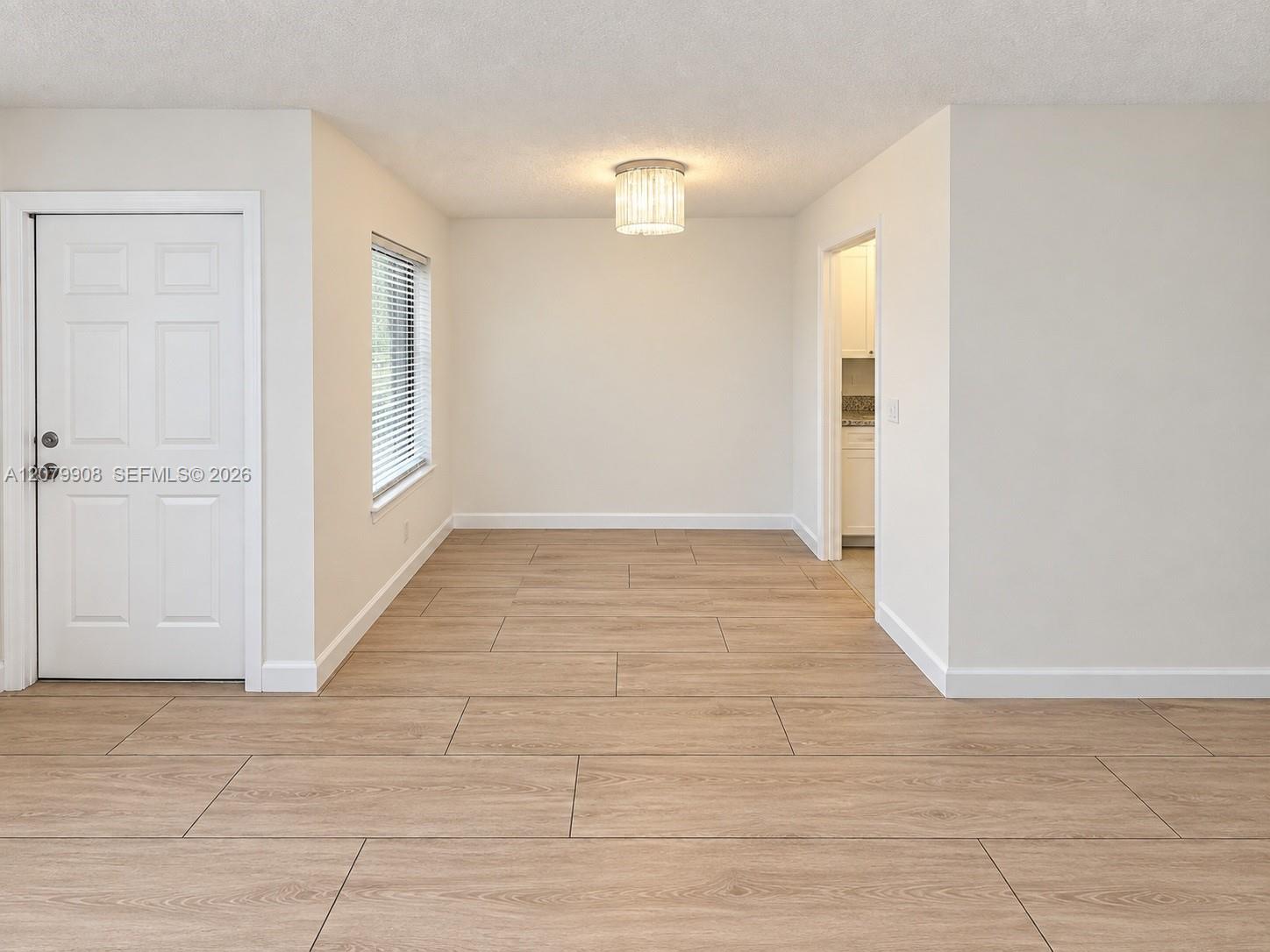 Residential Lease in North Lauderdale