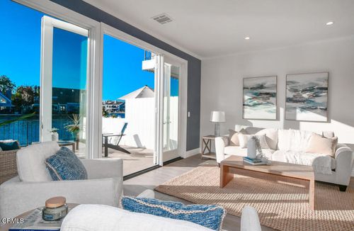 16113 Saint Croix Cir, Huntington Beach, CA, 92649-2049 | Card Image