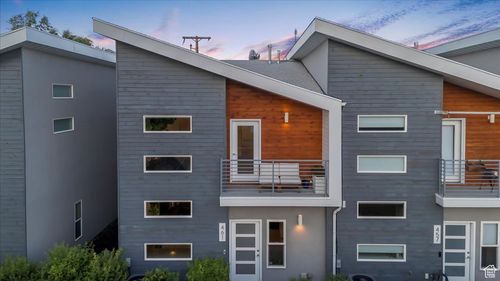 461 N Beaumont Ct, Salt Lake City, UT, 84116-3400 | Card Image