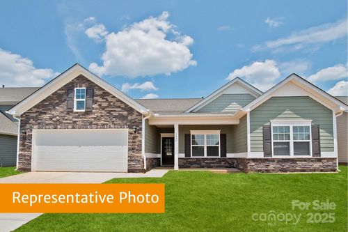 12139 Muscadine Ct, Midland, NC, 28107-0139 | Card Image