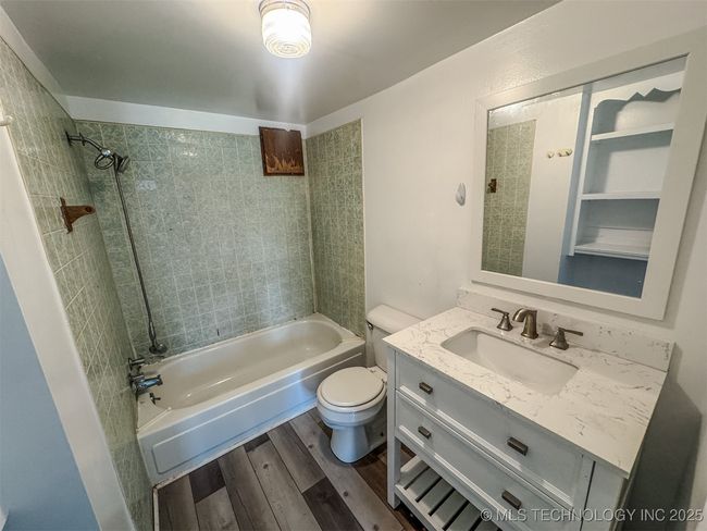 916 Coy Ave, Home with 3 bedrooms, 2 bathrooms and null parking in Tahlequah OK | Image 36