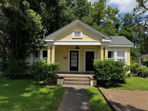302 Albany Ave, Shreveport, LA, 71105-2002 | Card Image