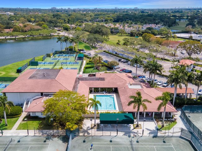 603 - 603 Club Dr, Condo with 2 bedrooms, 2 bathrooms and null parking in Palm Beach Gardens FL | Image 18