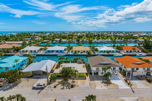 351 5th St, Key Colony Beach, FL, 33051 | Card Image