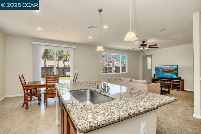 1410 Big Redwood Dr, House other with 4 bedrooms, 3 bathrooms and 2 parking in Oakley CA | Image 10