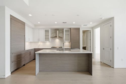 507-2047 Westcreek Lane, Houston, TX, 77027 | Card Image