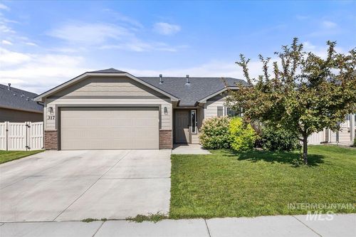 317 Cliff Swallow Ave, Caldwell, ID, 83605-4900 | Card Image