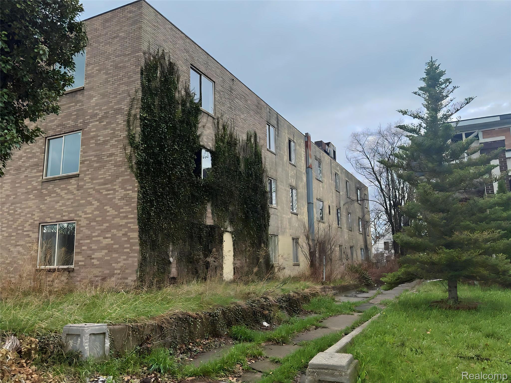 Commercial Sale in Detroit