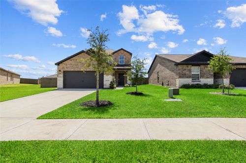 2010 Champions Dr, Navasota, TX, 77868-1648 | Card Image