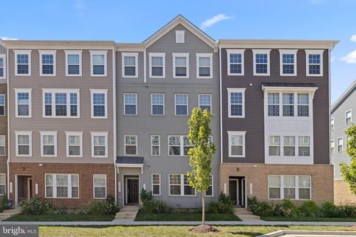 10535 John Glenn St, LANHAM, MD, 20706-2588 | Card Image