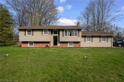 10770 Dot Ave Ne, Alliance, OH, 44601-8346 | Card Image