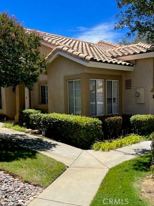 5638 Lopez Way, Banning, CA, 92220-6435 | Card Image