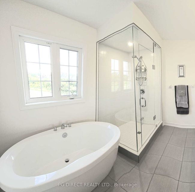 10 Waterview Crt, House other with 4 bedrooms, 3 bathrooms and 7 parking in Carrying Place ON | Image 6