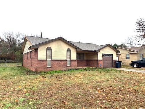 207 Brent St, Meeker, OK, 74855-9076 | Card Image