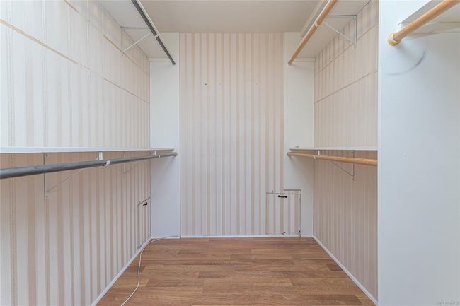 403 - 670 Dallas Rd, Condo with 3 bedrooms, 2 bathrooms and 1 parking in Victoria BC | Image 17