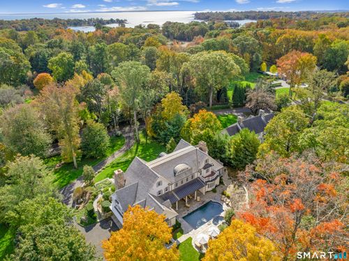 10 Cross Rd, Darien, CT, 06820-6106 | Card Image