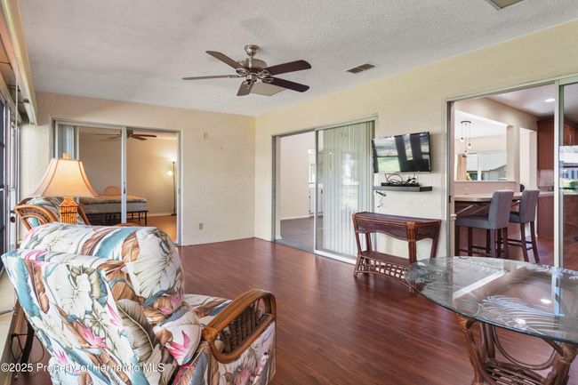 7429 Heather Walk Dr, Townhouse with 2 bedrooms, 2 bathrooms and null parking in WEEKI WACHEE FL | Image 13