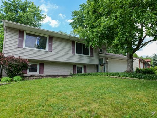 1707 S Green Meadows Blvd, STREAMWOOD, IL, 60107-1830 | Card Image