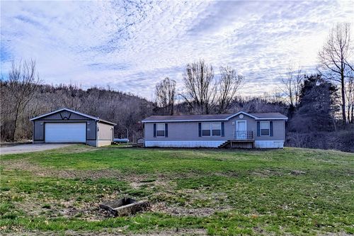 3200 Centenary Hill Rd Sw, Port Washington, OH, 43837-9234 | Card Image
