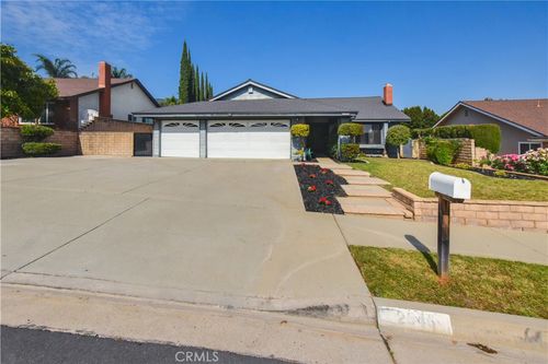 2046 W Ontario Ave, Corona, CA, 92882-5649 | Card Image